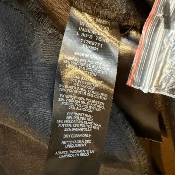 ASOS Men's Cargo Trousers Pleated Baggy Tapered Leg Brown Size 32x30 - Picture 8 of 13